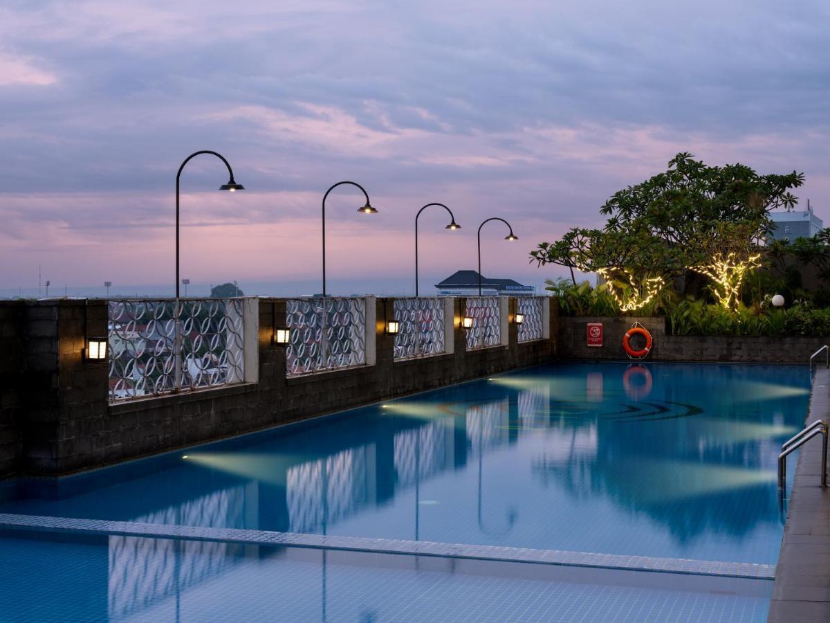 Aston Solo Hotel מראה חיצוני תמונה