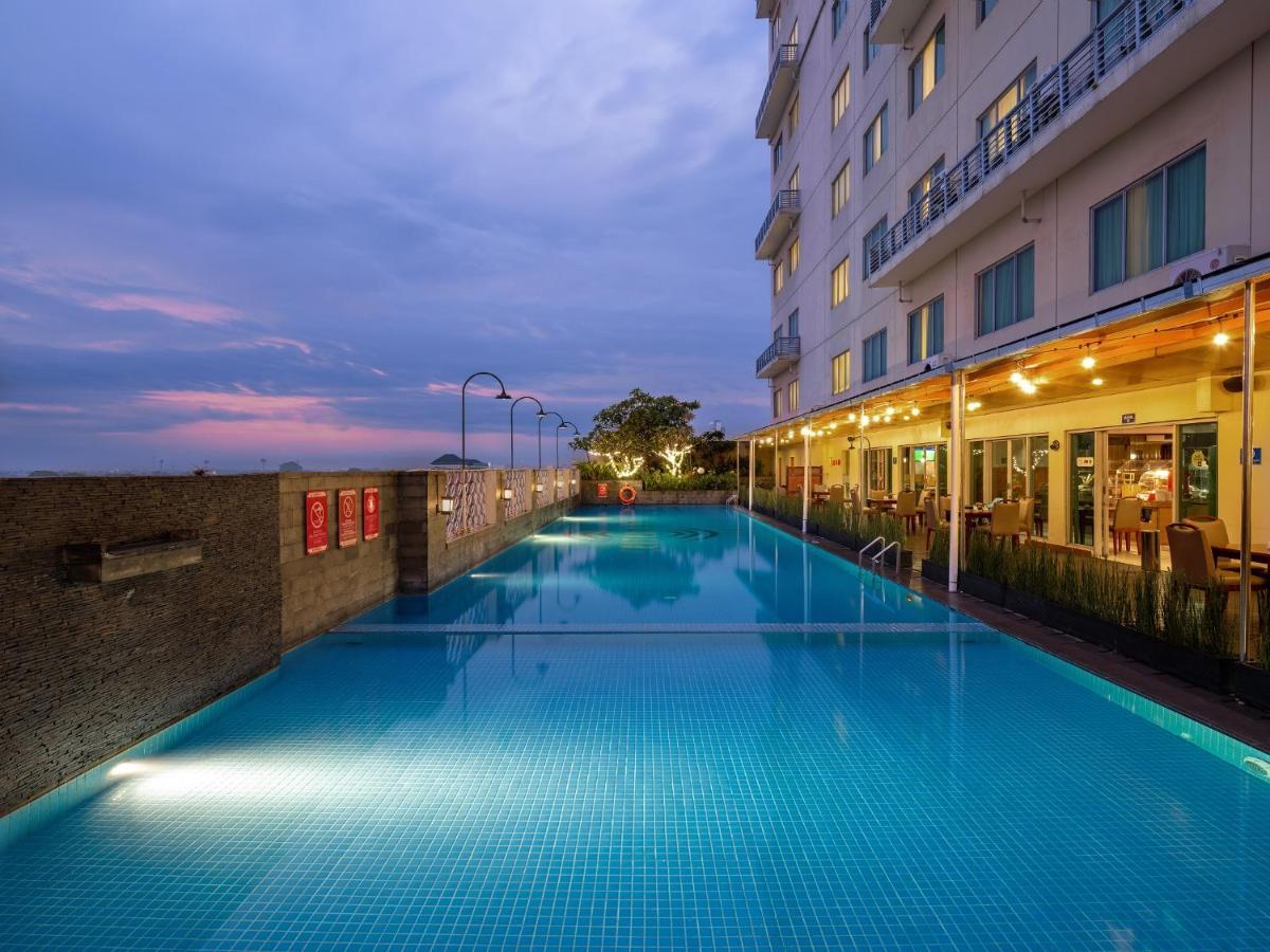 Aston Solo Hotel מראה חיצוני תמונה